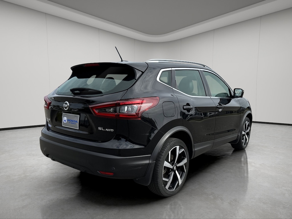 Used 2022 Nissan Rogue Sport SUV