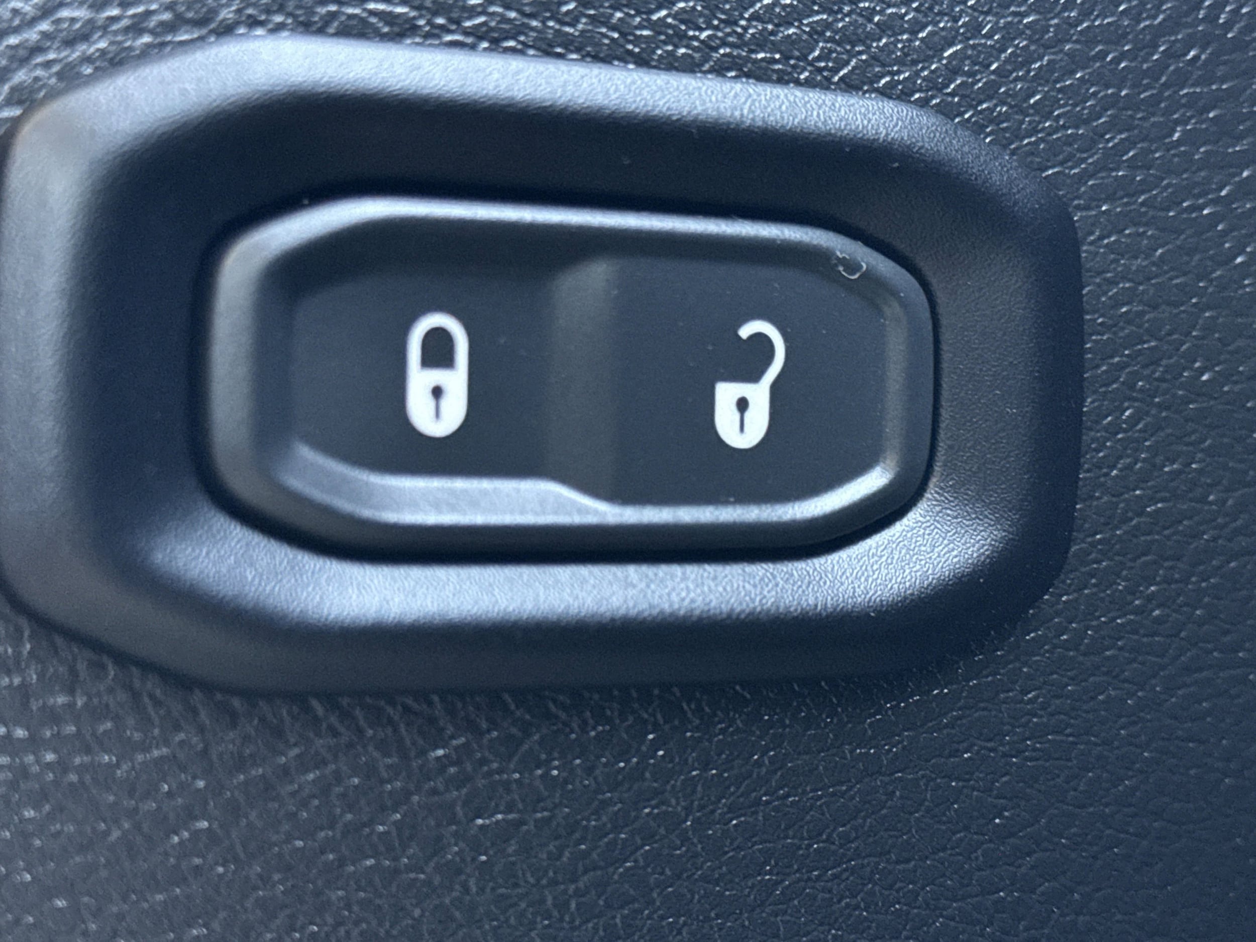 2024 Jeep Wrangler 4-Door Rubicon - Photo 13