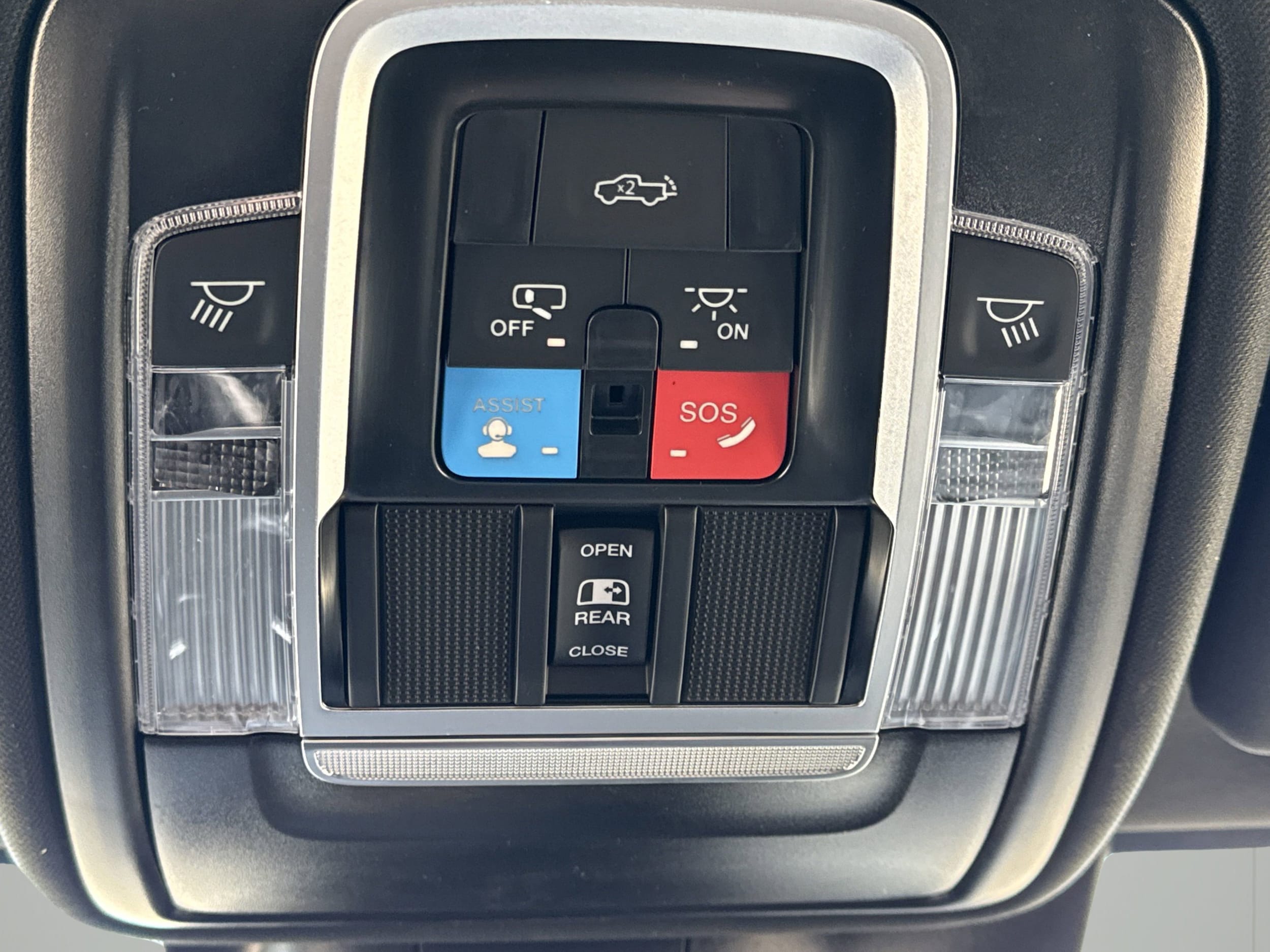 2025 RAM 2500 Power Wagon - Photo 14