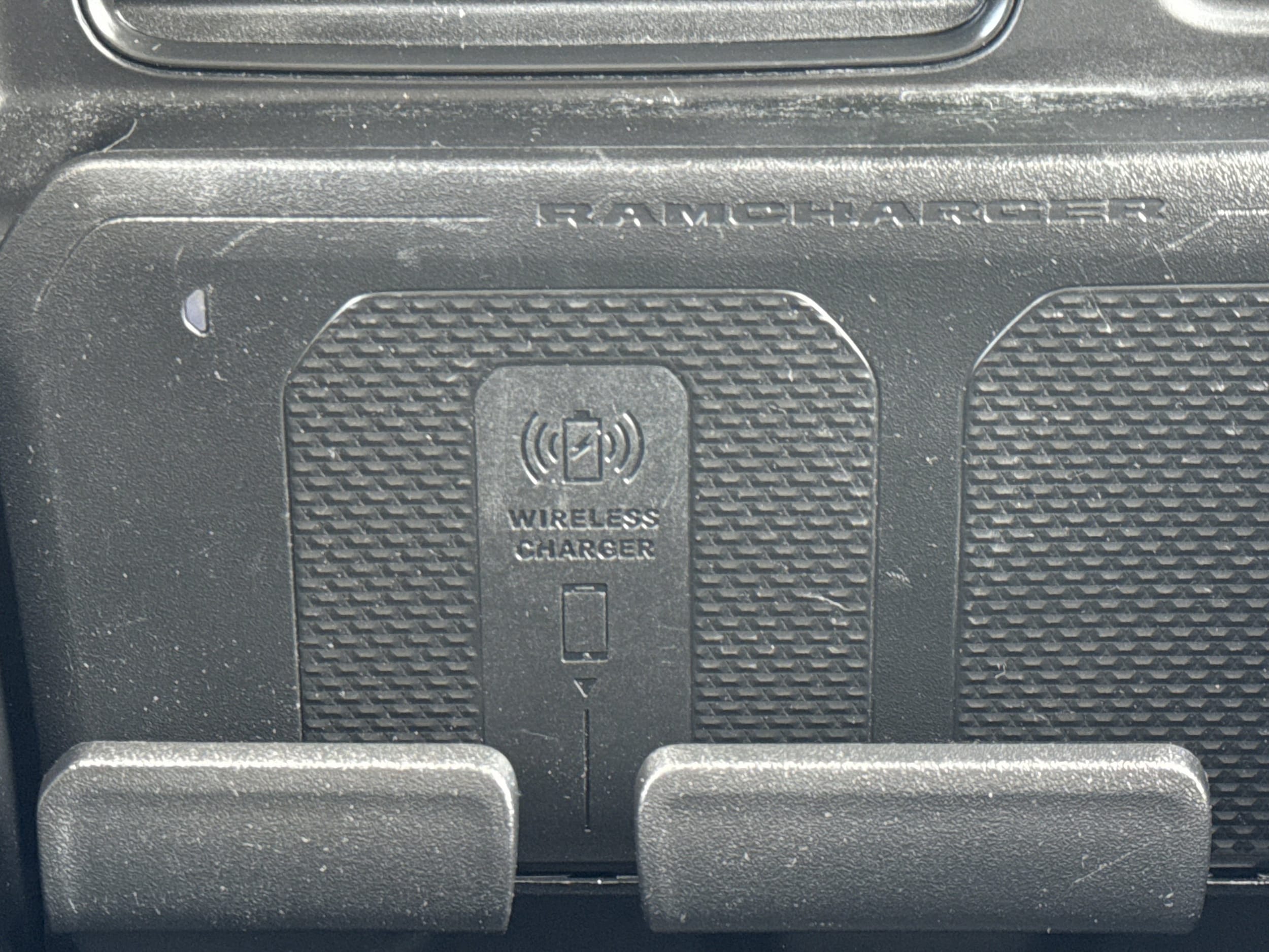 2022 RAM Ram 1500 Pickup Laramie - Photo 10