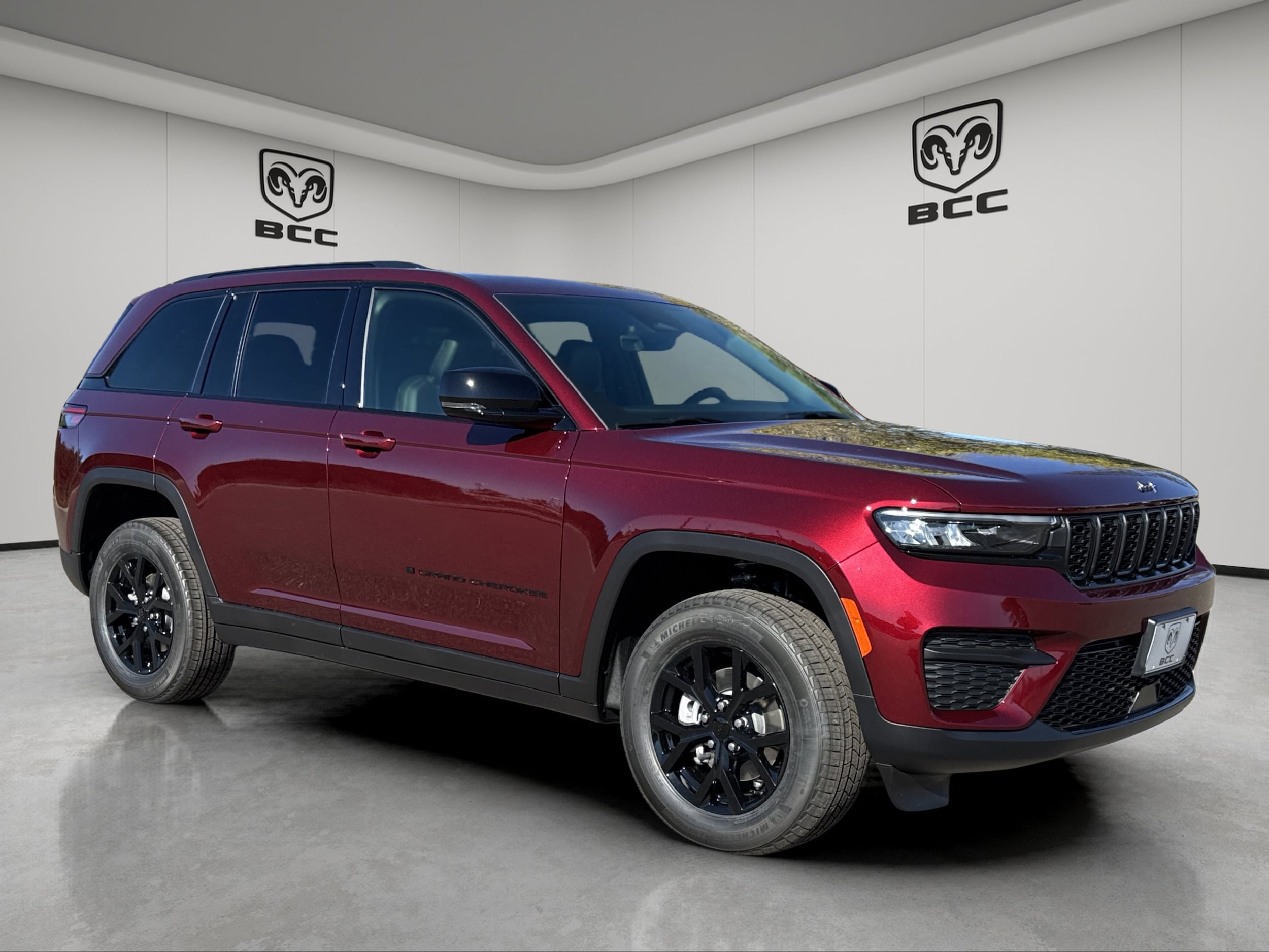 2025 Jeep Grand Cherokee Altitude's photo