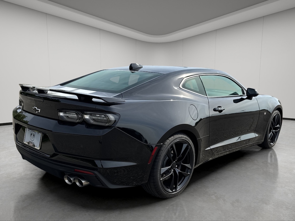 Used 2023 Chevrolet Camaro