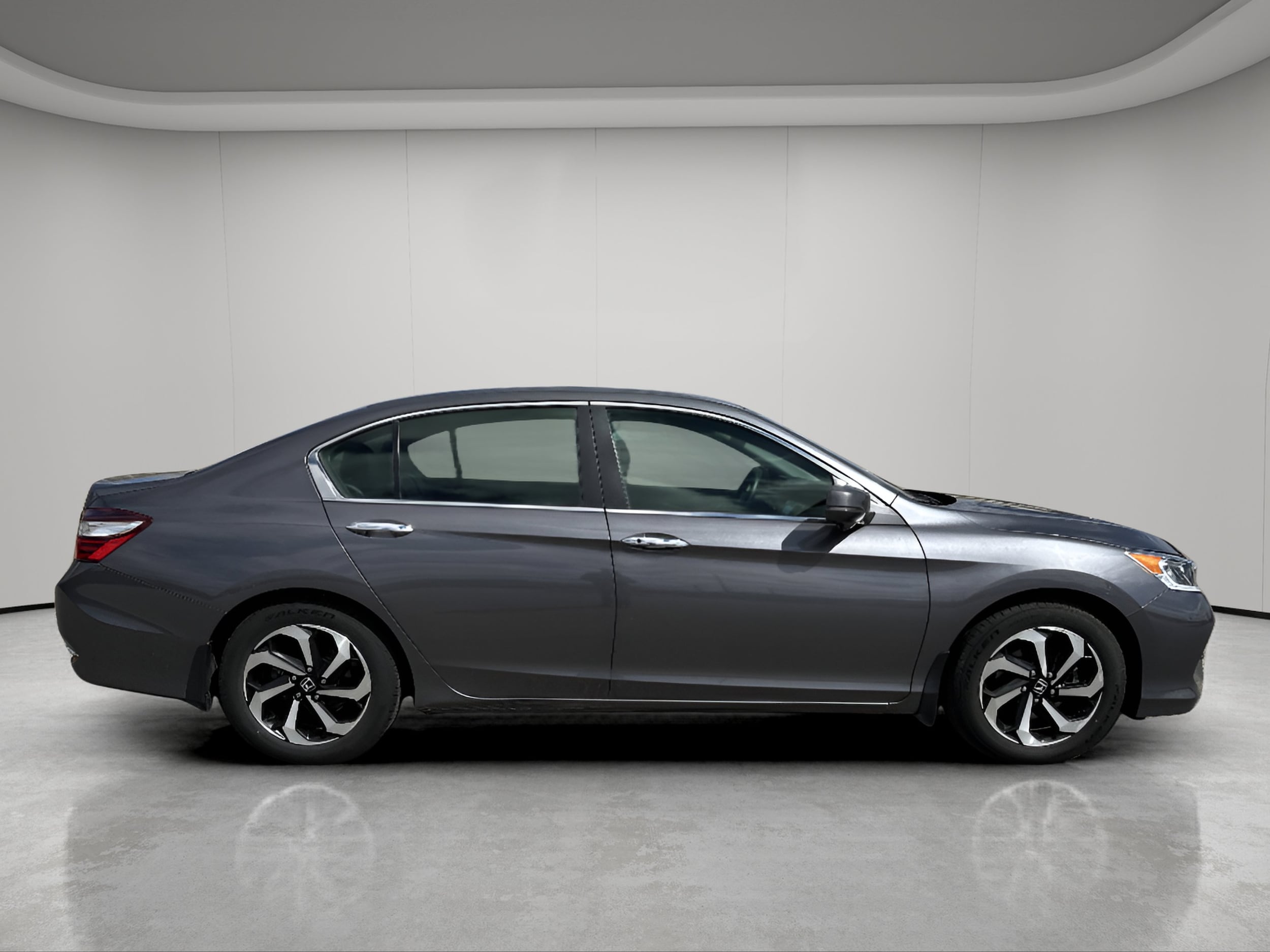 Used 2016 Honda Accord EX-L with VIN 1HGCR2F93GA226284 for sale in Bemidji, Minnesota
