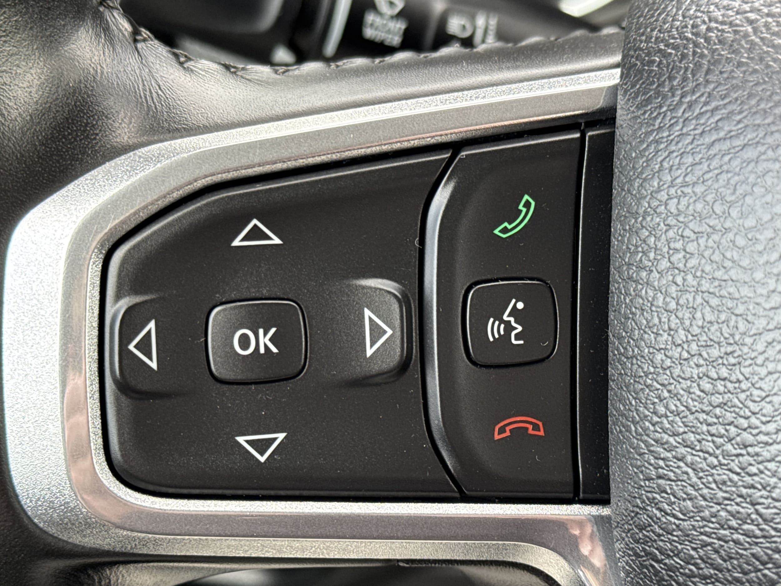 2022 RAM Ram 1500 Pickup Laramie - Photo 14