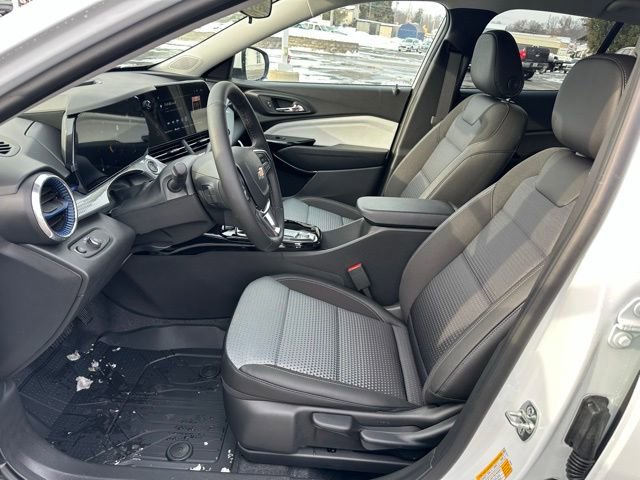 2026 Chevrolet Trax LT - Photo 6