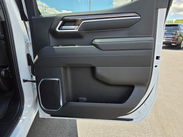 2026 Chevrolet Silverado 1500 LT - Photo 18