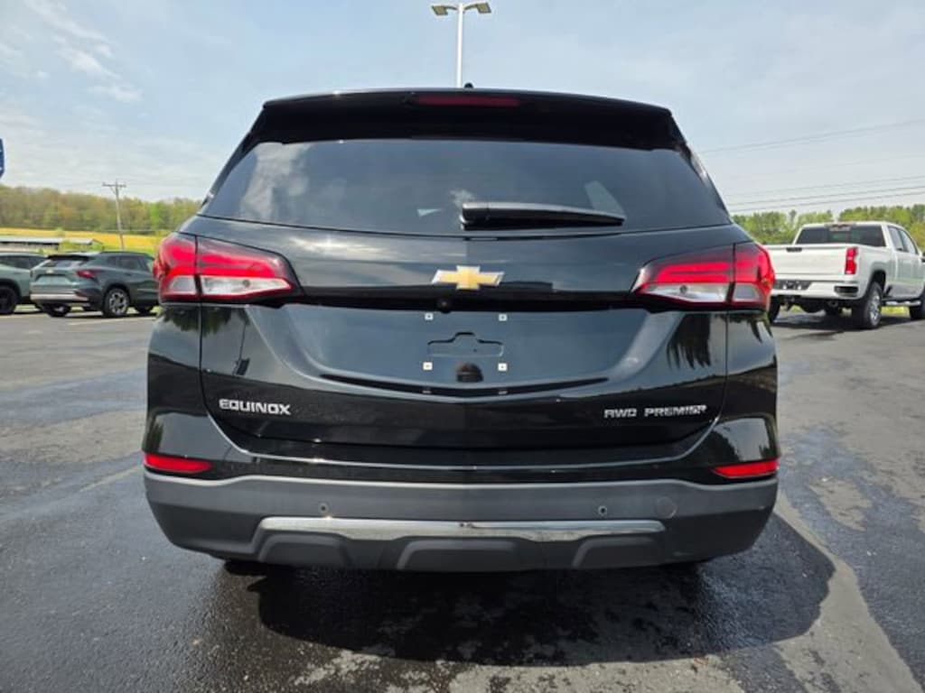 Used 2024 Chevrolet Equinox Premier SUV