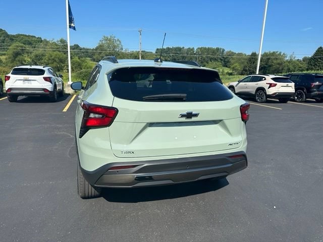 2026 Chevrolet Trax Activ - Photo 3