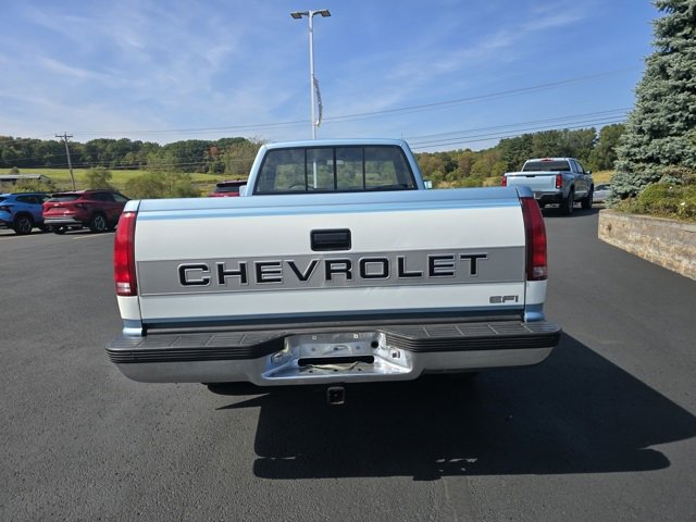 1991 Chevrolet Silverado photo 3