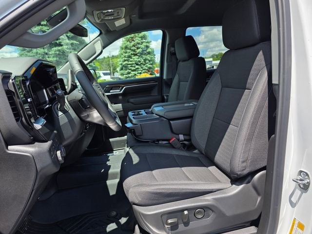 2026 Chevrolet Silverado 1500 LT - Photo 10