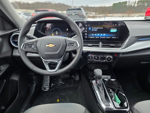 2026 Chevrolet Trax LT - Photo 18