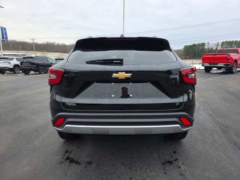 New 2026 Chevrolet Trax LT SUV