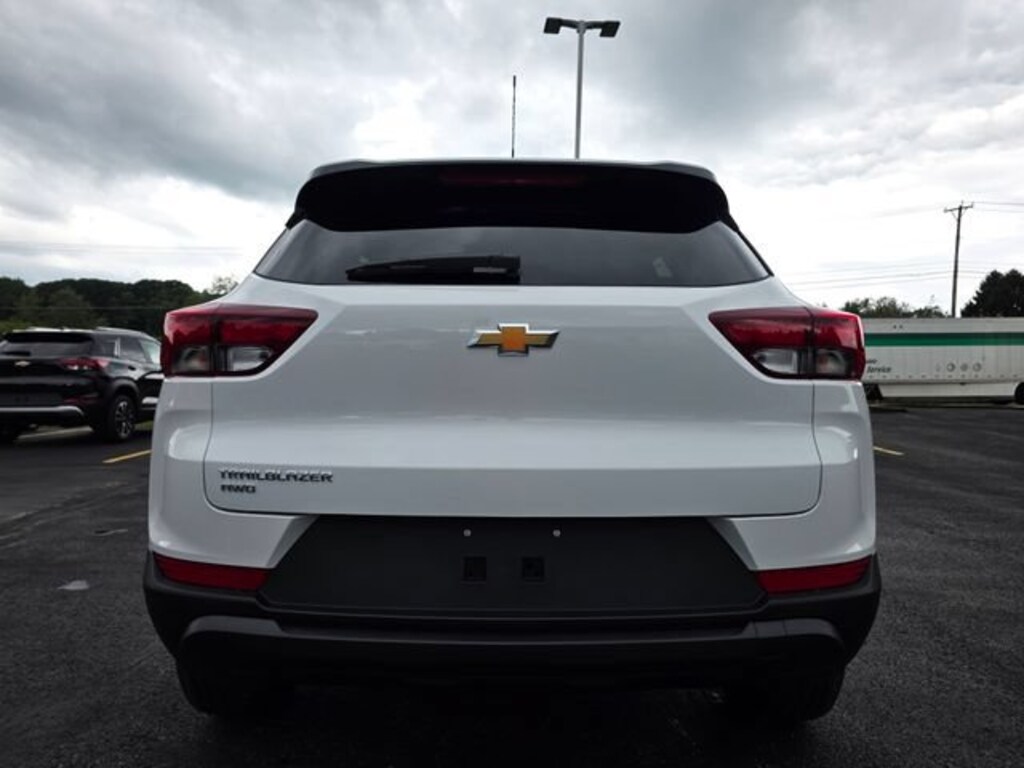 New 2026 Chevrolet Trailblazer LS SUV