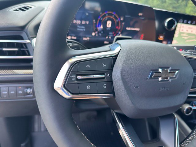 2027 Chevrolet Traverse Z71 - Photo 12