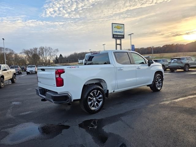2022 Chevrolet Silverado 1500 LT - Photo 6