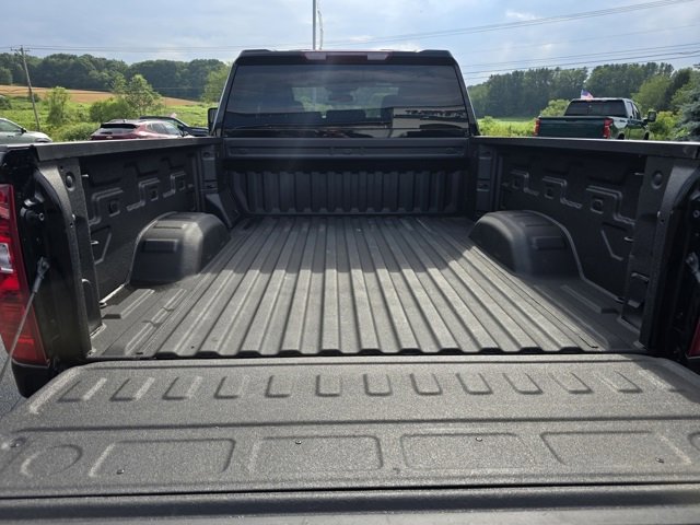 2024 Chevrolet Silverado 2500HD Custom photo 4