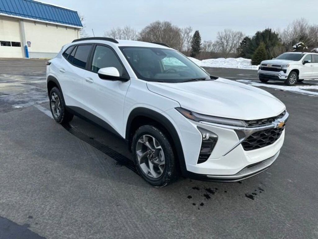 New 2026 Chevrolet Trax LT SUV