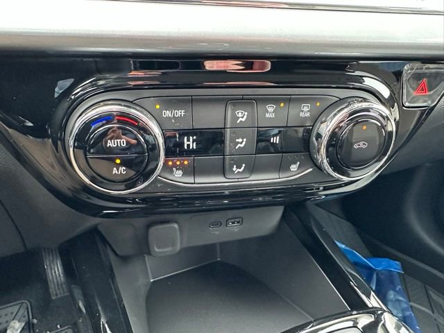 2026 Chevrolet Trax LT - Photo 13