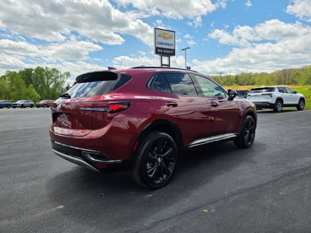 Used 2023 Buick Envision Preferred SUV