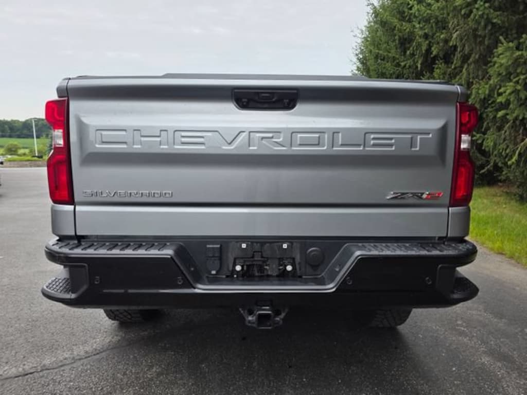 Used 2024 Chevrolet Silverado 1500 ZR2 Truck