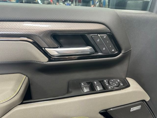 2026 Chevrolet Silverado 2500 HD ZR2 - Photo 12
