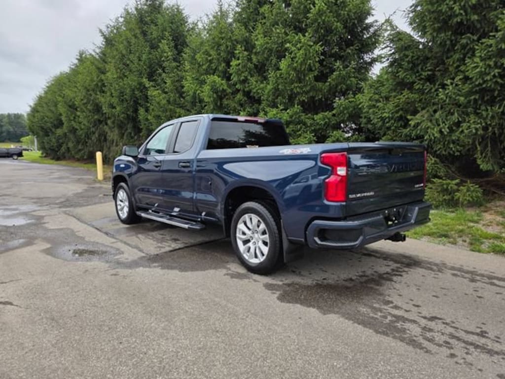 Used 2020 Chevrolet Silverado 1500 Custom Truck