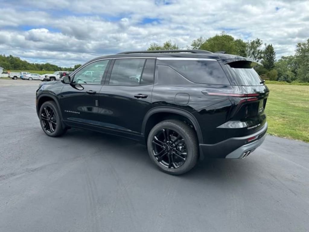 New 2026 Chevrolet Traverse LT SUV