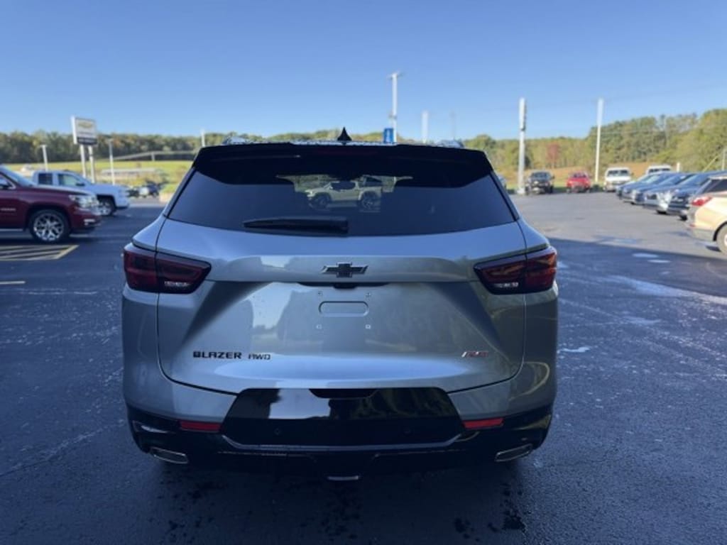 New 2025 Chevrolet Blazer RS SUV