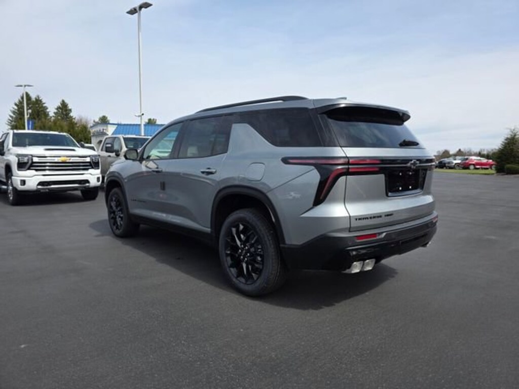 New 2026 Chevrolet Traverse LT SUV