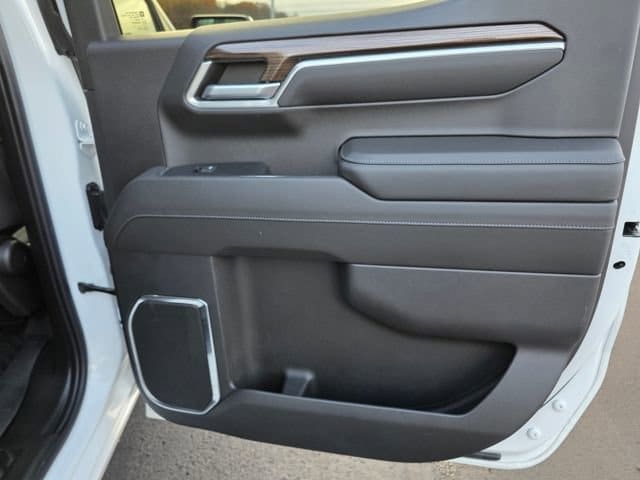 2022 Chevrolet Silverado 1500 LT - Photo 22