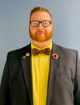 Staff member Aaron Sines from f687181801e7