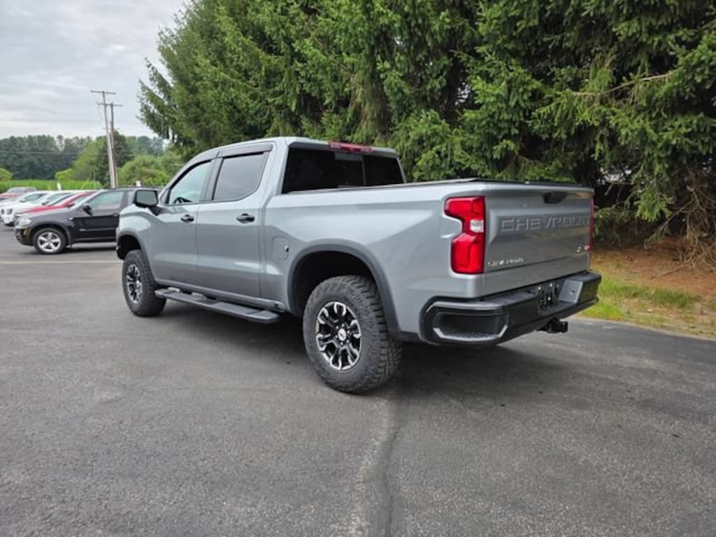 Used 2024 Chevrolet Silverado 1500 ZR2 Truck