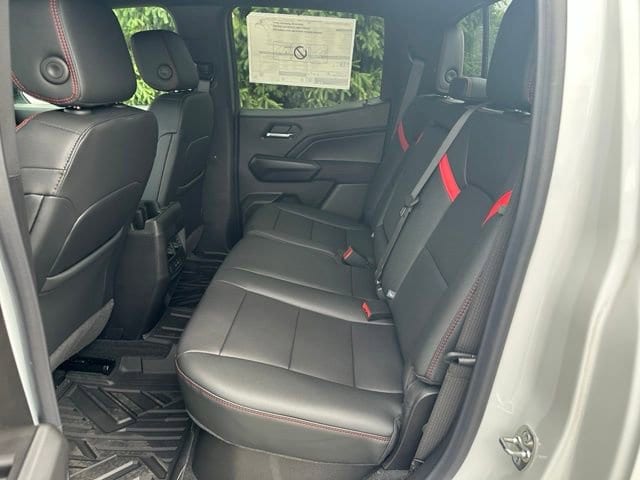 2026 Chevrolet Colorado Z71 - Photo 20