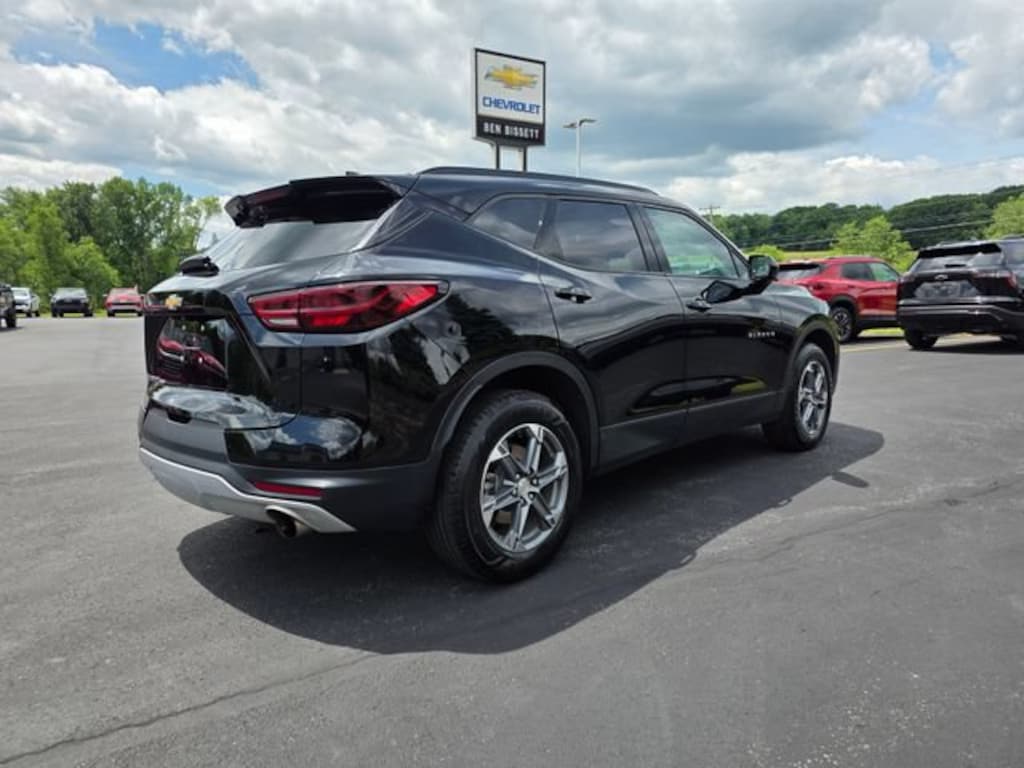 Used 2023 Chevrolet Blazer 2LT SUV
