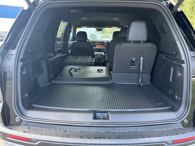 2027 Chevrolet Traverse Z71 - Photo 20