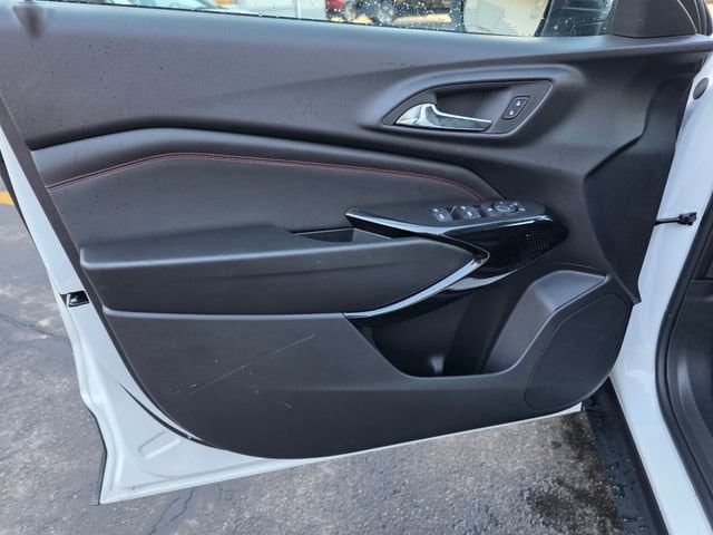 2026 Chevrolet Trax RS - Photo 12