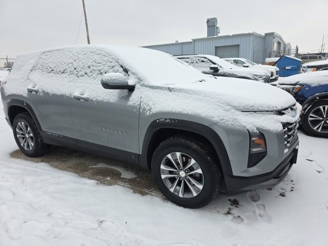 2025 Chevrolet Equinox LT's photo