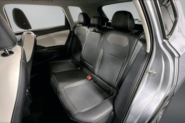 2025 Volkswagen Taos SE - Photo 19