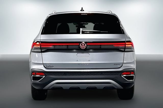 2025 Volkswagen Taos SE - Photo 6