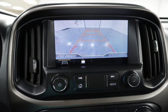 2020 Chevrolet Colorado Z71 photo 3