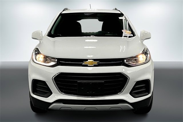 Used 2018 Chevrolet Trax LT with VIN KL7CJLSB5JB657339 for sale in Auburn, IN