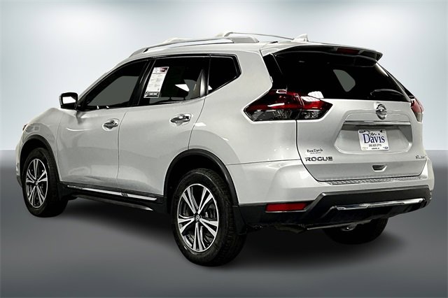 2018 Nissan Rogue SL photo 4