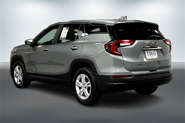 2024 Gmc Terrain SLE photo 2