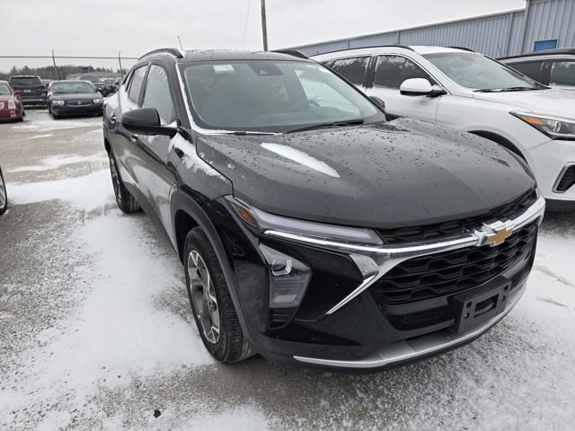 2025 Chevrolet Trax LT's photo