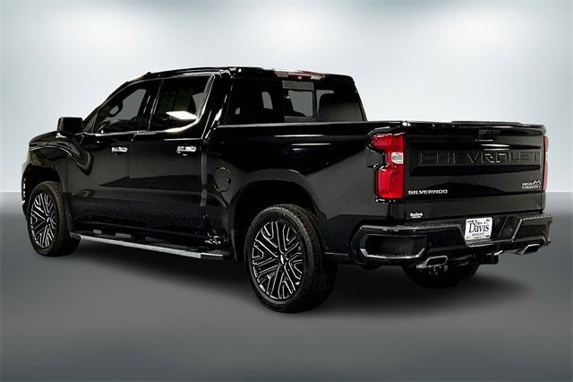 2019 Chevrolet Silverado 1500 High Country photo 4
