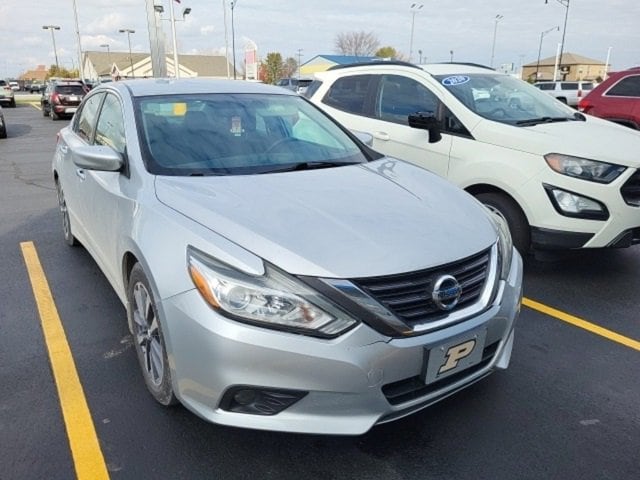 2016 Nissan Altima SV
