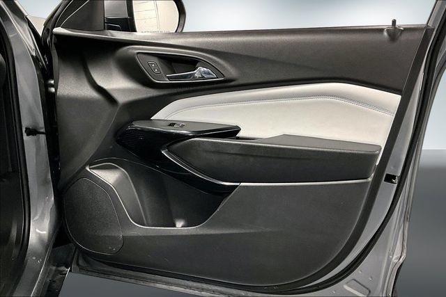 2025 Chevrolet Trax LT - Photo 25