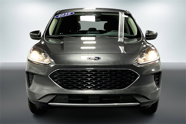 2020 Ford Escape SE photo 2