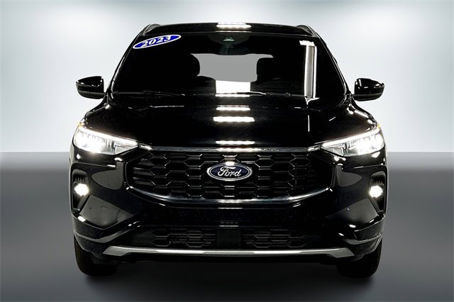2023 Ford Escape ST-Line Select photo 2