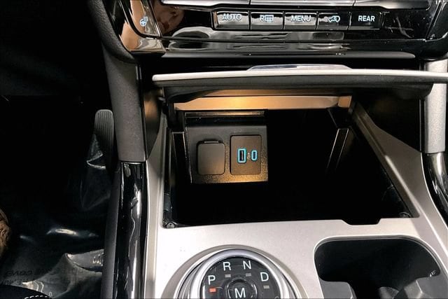 2023 Ford Explorer ST - Photo 16